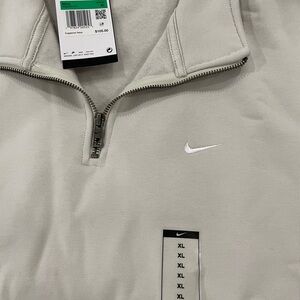 Nike Men's Light Gray Zip-Up Jacket